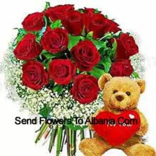 Bouquet de 11 roses rouges avec des remplisseurs saisonniers et un mignon ours en peluche brun de 8 pouces